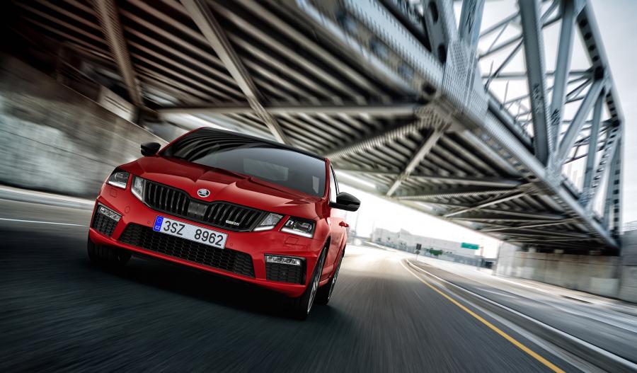  Skoda Octavia RS 245 (5E) 2017 года  (WW) (фото 4 из 50)